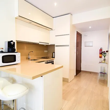 Malagueta Beachside Charm Apartamento *